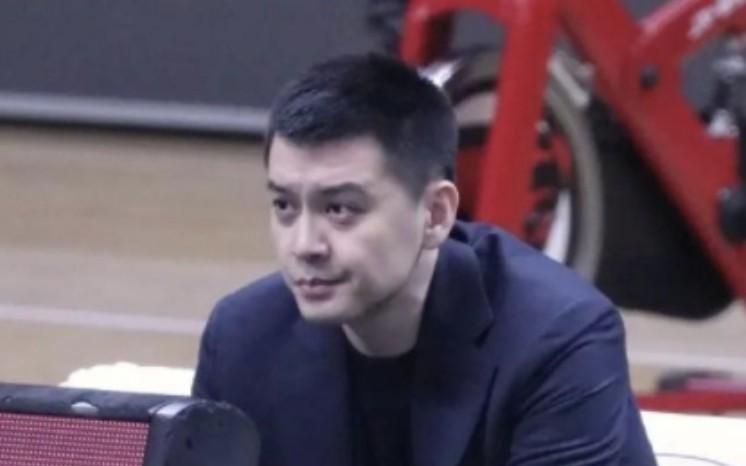 媒体人：俱乐部、体育局极力挽留无果