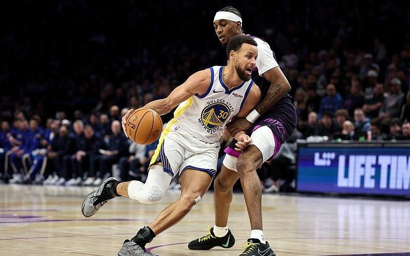 库里26+7勇士11185大胜森林狼