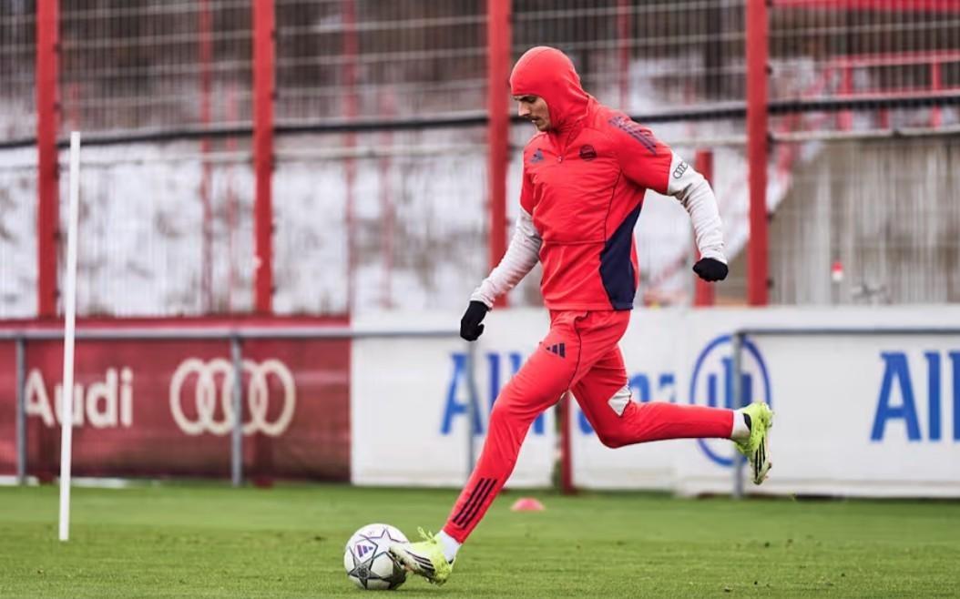 拜仁官方：两周前受伤的斯塔尼希奇今