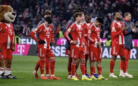 埃芬博格：拜仁这场失利会让球队绷紧