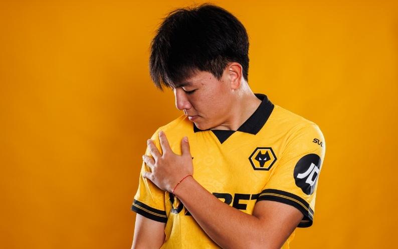 徐彬加盟狼队官宣！王钰栋曾拒欧洲豪