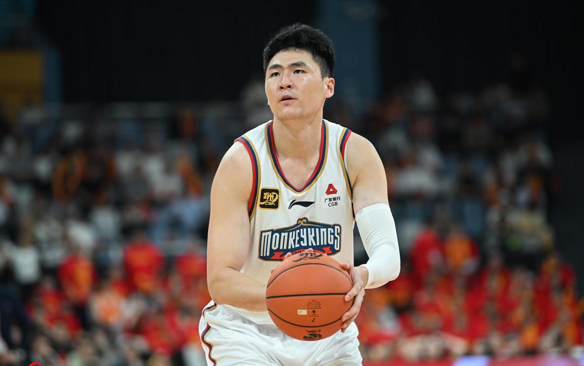 CBA两份罚单！南京四川4人禁赛，罚款16