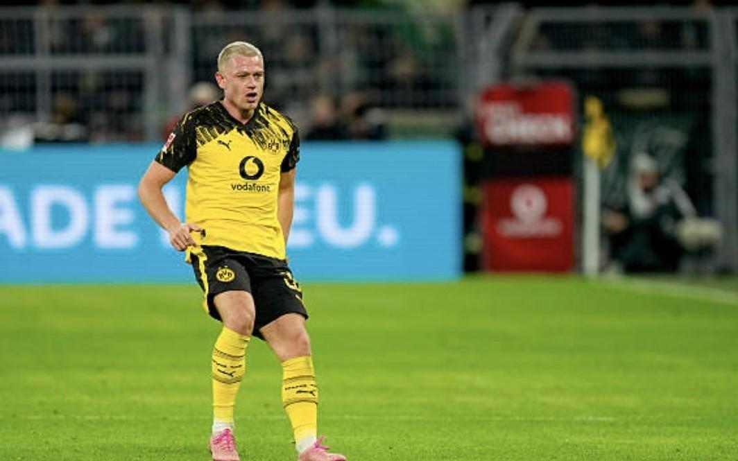 瑞尔森本赛季通过角球造7球，创造德甲单赛季纪录