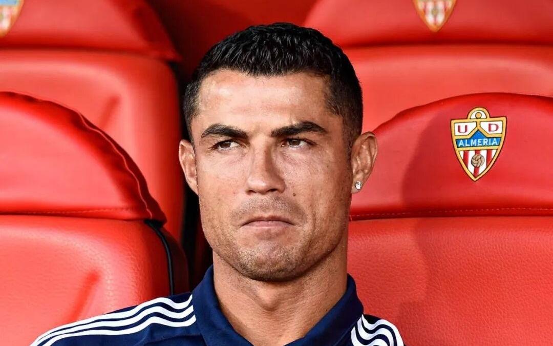 收购阿尔梅里亚25%股权，"罗总”升级