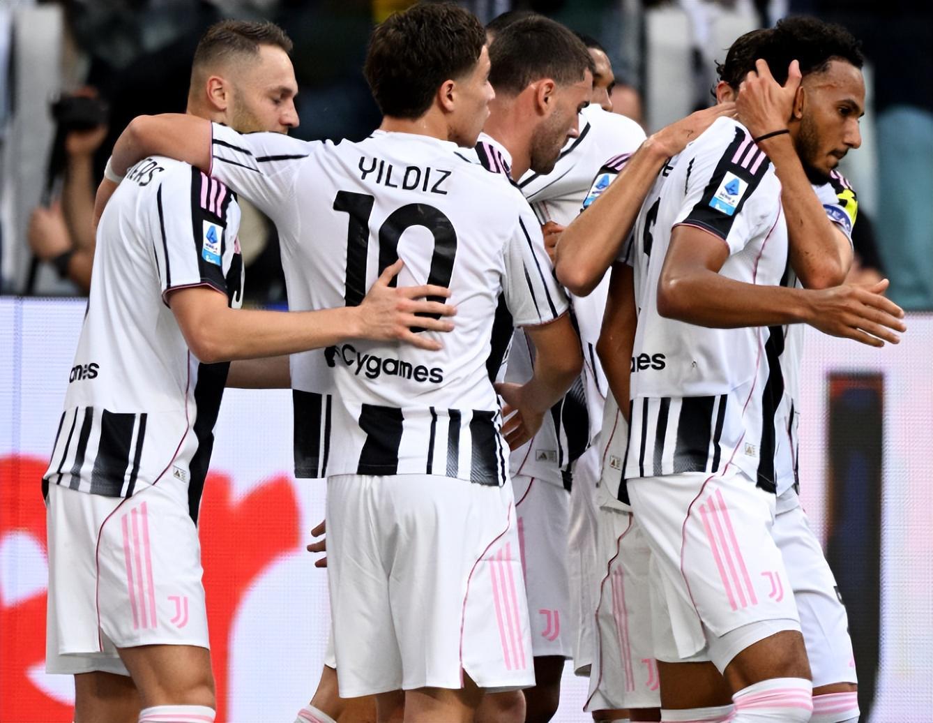 多项续约即将完成，难掩锋线崩塌：尤文图斯引援团队的灾难性失职