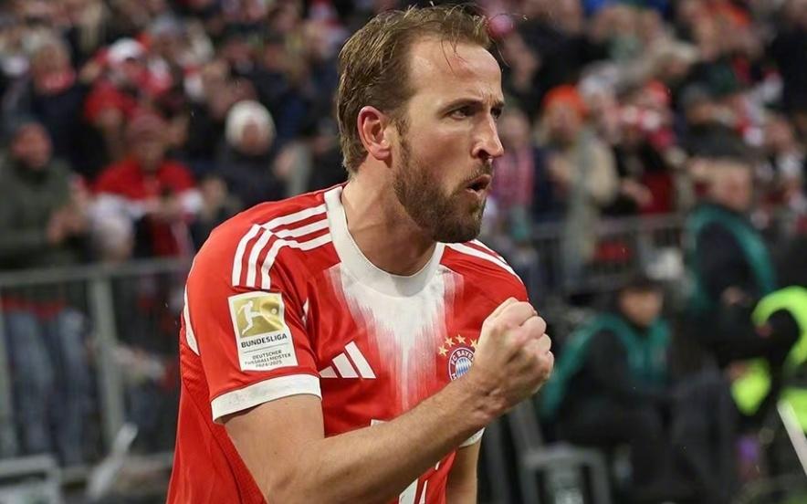 凯恩双响队史第一人，基米希绝杀，拜仁32逆转多特11分领跑德甲