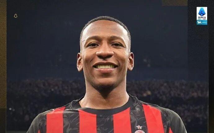 埃斯图皮尼安丨全场最佳奖杯是属于你们的