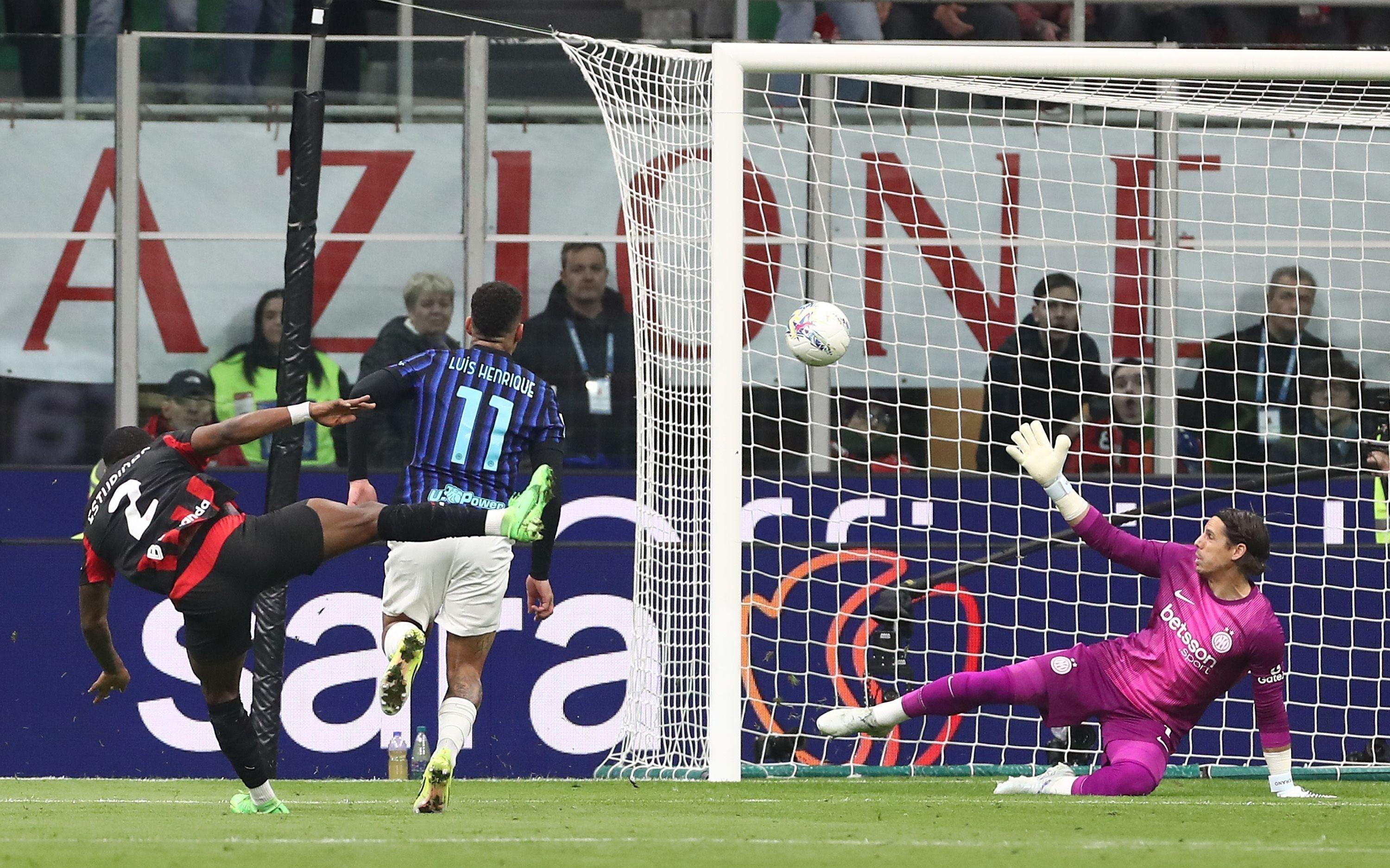 德比首开记录，埃斯图皮尼安攻入米兰生涯首球