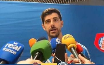 裤袜：曼城踢得很开放场上空间很多，我们正好很擅长利用这点