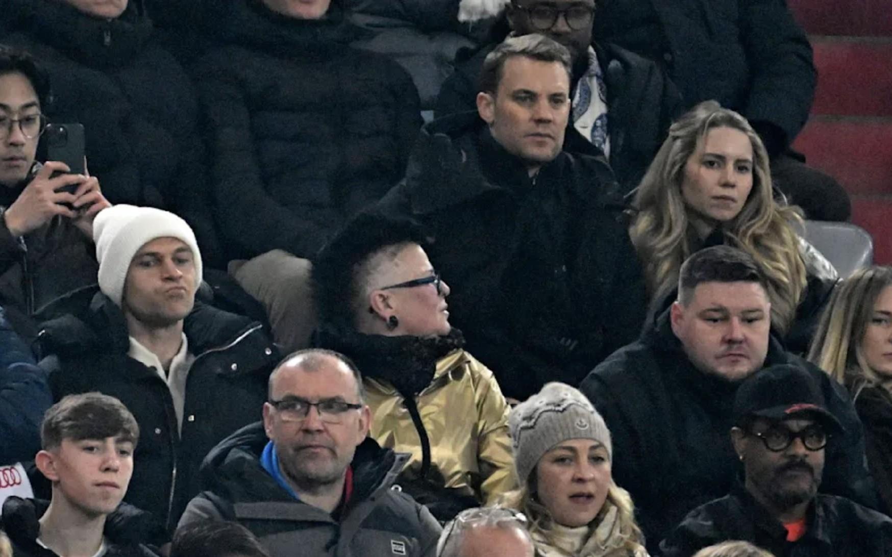 心系拜仁，诺伊尔和基米希携家眷在安