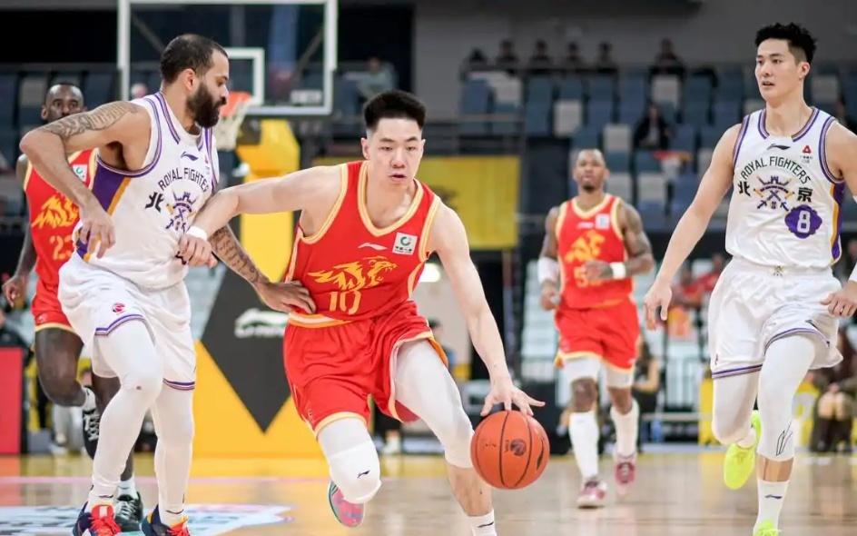 浙江有钱！体育局给广厦颁发2000万奖金，赞助也有，全力冲卫冕吧