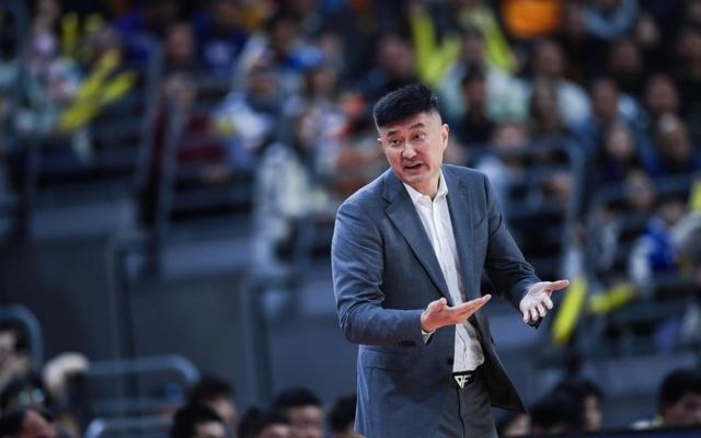 上海男篮冲击10连胜！全力击败广东宏远，杜锋难以招架，央视直播