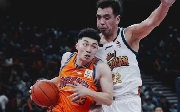 从上海滩最强高中生到大鲨鱼本土球员独苗，吴泽昊上演CBA职业生涯首秀