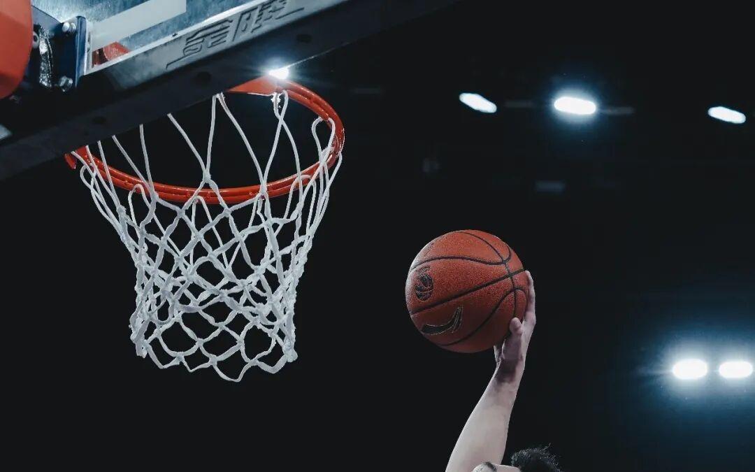 上海滩最强高中生代表上海男篮，出战！