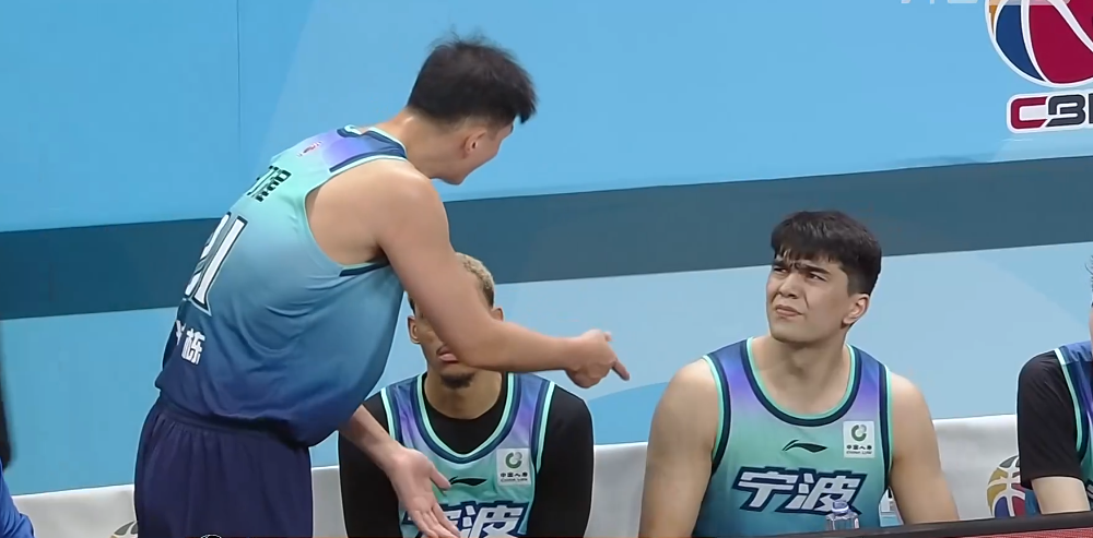 禁5场罚22万！CBA开重磅罚单，广州遭晴