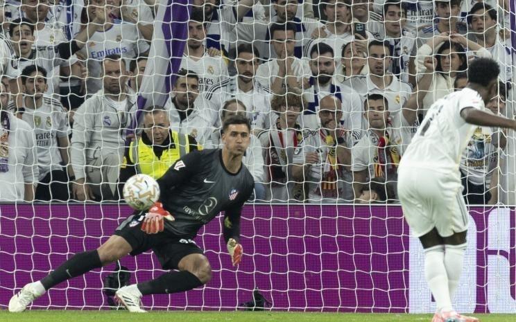 世体：争议点球助皇马逆转，单赛季14个点球追平队史纪录