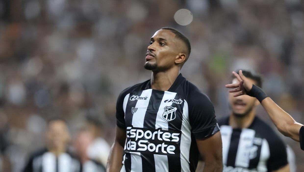 喜讯！申花下个月中锋位置可能有强援复出，曾在中超单场独造三球