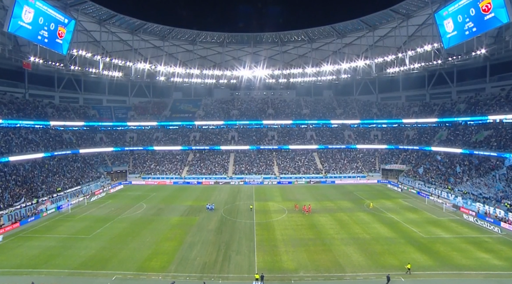 中超四冠王输球，大连英博“菜地”要负责任！沪媒：只是苦了海港