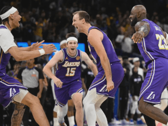 NBA最强左手射手，是个右撇子