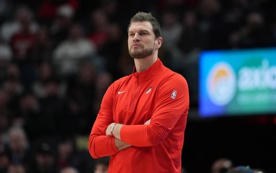 9分钟打服斯普利特，我们也知道杨瀚森强了，但到底强在哪呢