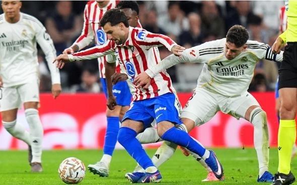 西甲裁委会：巴尔韦德的动作属于严重暴力犯规，红牌判罚正确