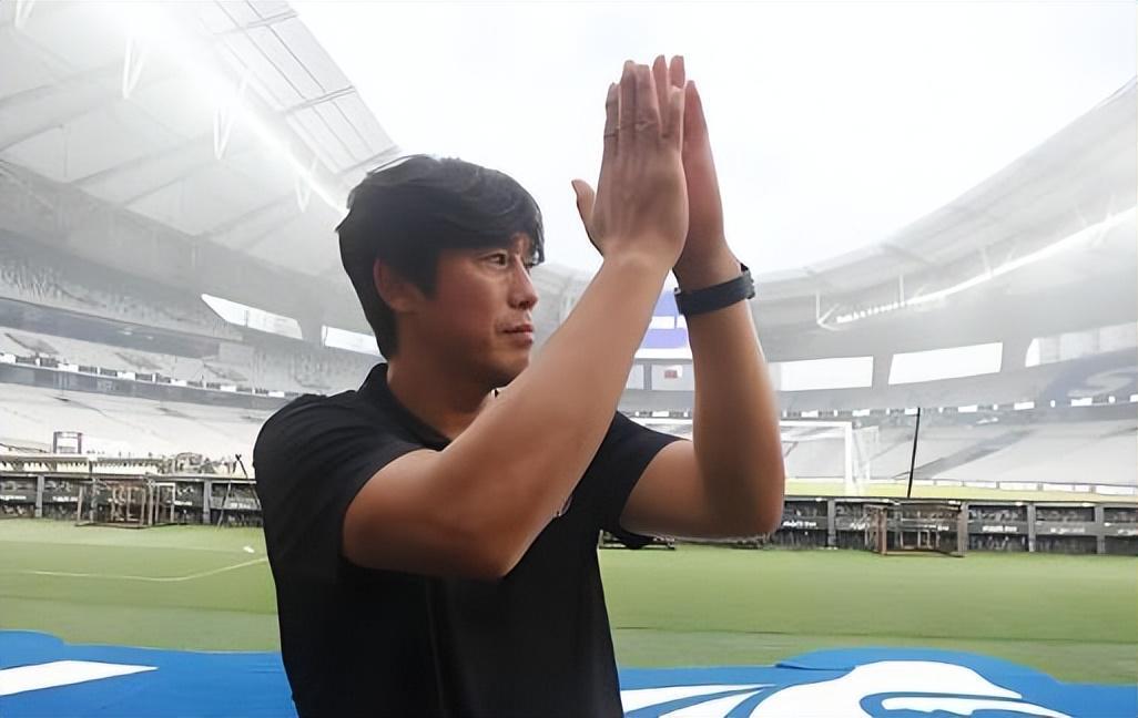 如果徐正源未来想回中超，球迷看好他去哪家俱乐部执教，引发热议