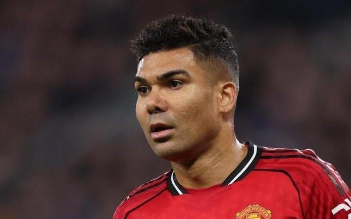 曼晚：胖虎合同有首发35场英超自动续约条款，但双方同意放弃