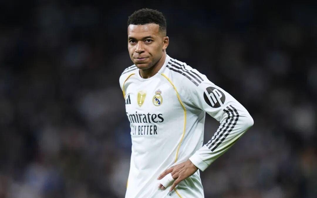 【过于离谱，但确实是真的】姆巴佩膝伤遭皇马医疗团队误诊，核磁扫描了一条好腿