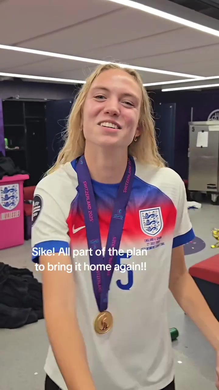自己炖自己英格兰女足球员开玩笑称“首战输给法国是故意的”