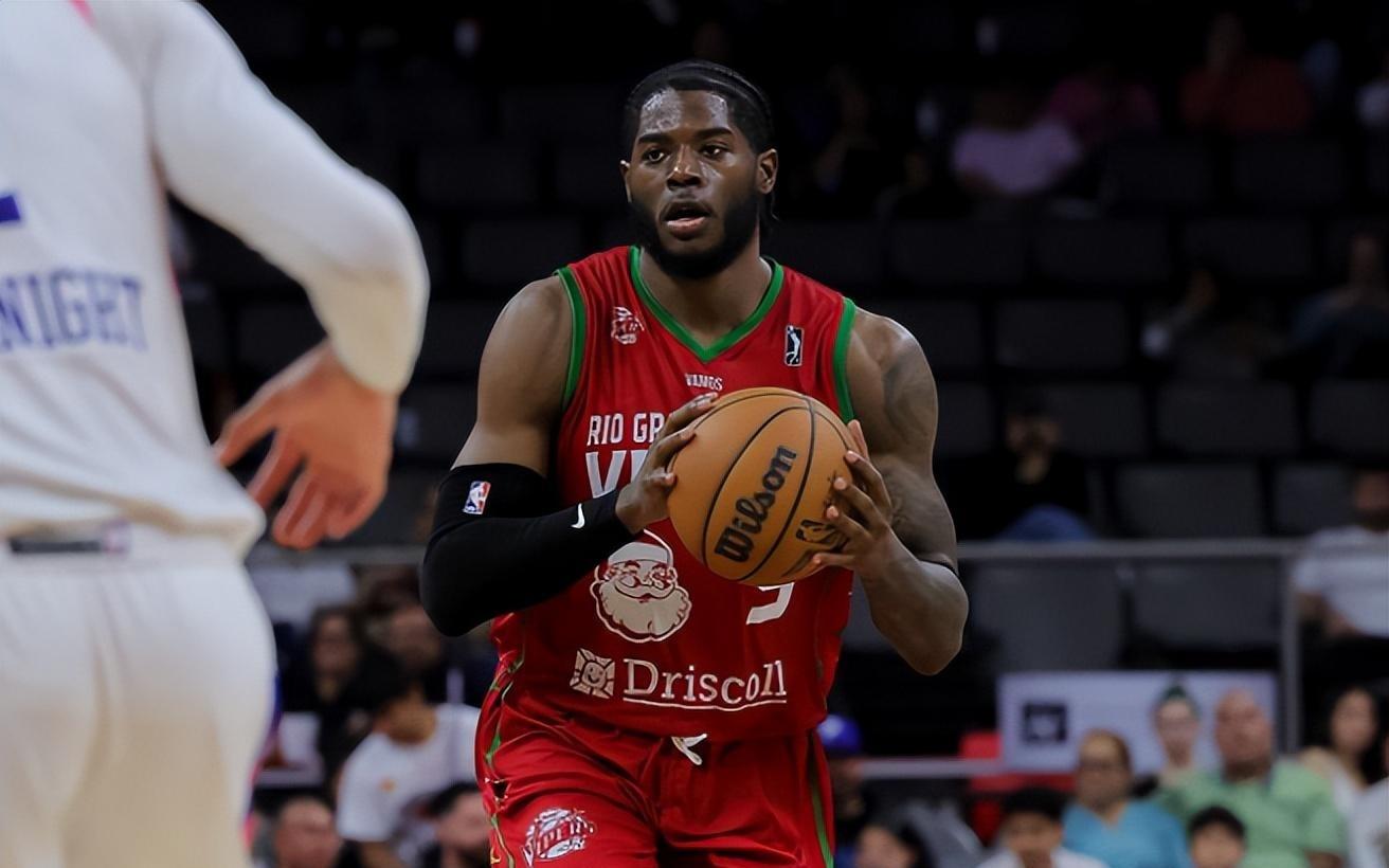 进攻能力看起来也在提升，但火箭二队锋线新秀还得继续努力才行