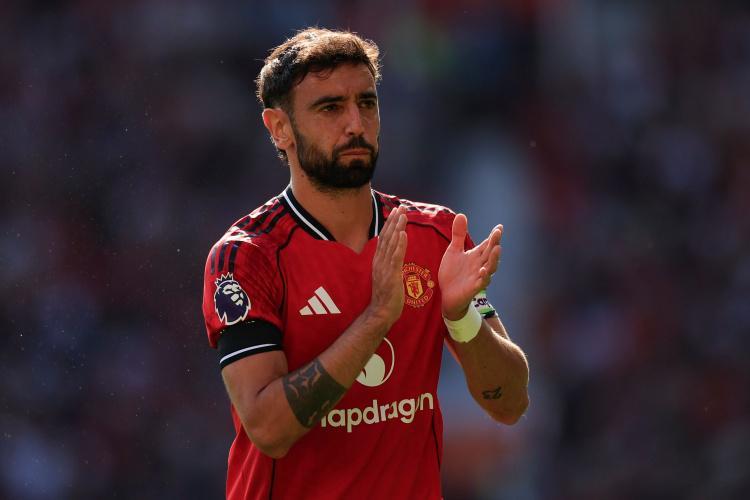 英媒独家曝曼联1亿镑出售B费，签21岁后腰，阿莫林双喜临门