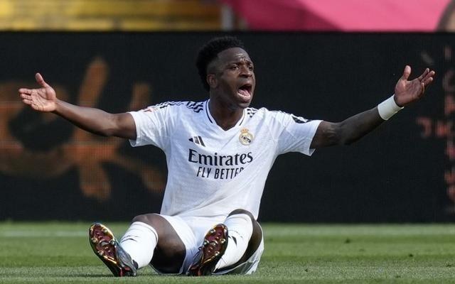 每体：维尼修斯在欧冠未能首发，预示他在皇马已经失去核心地位