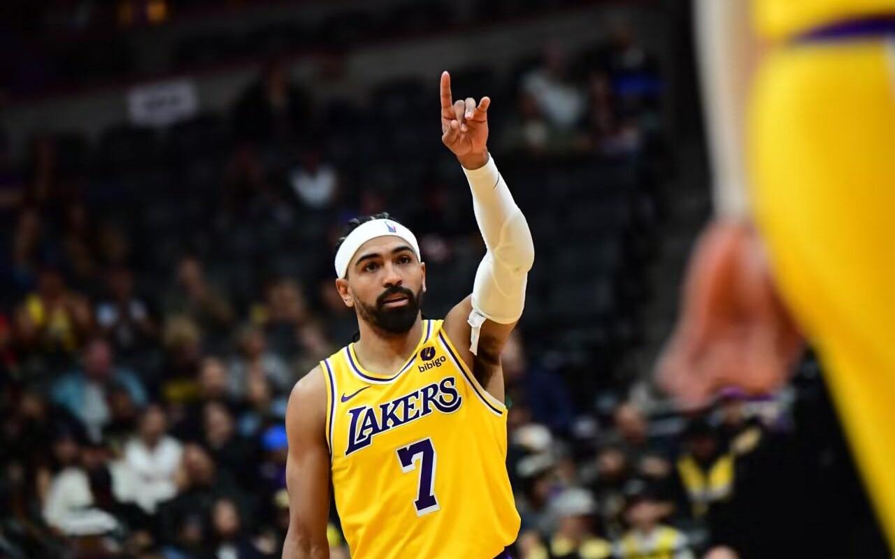 全员得分！湖人13人轮换13人得分，文森特16分全队最高