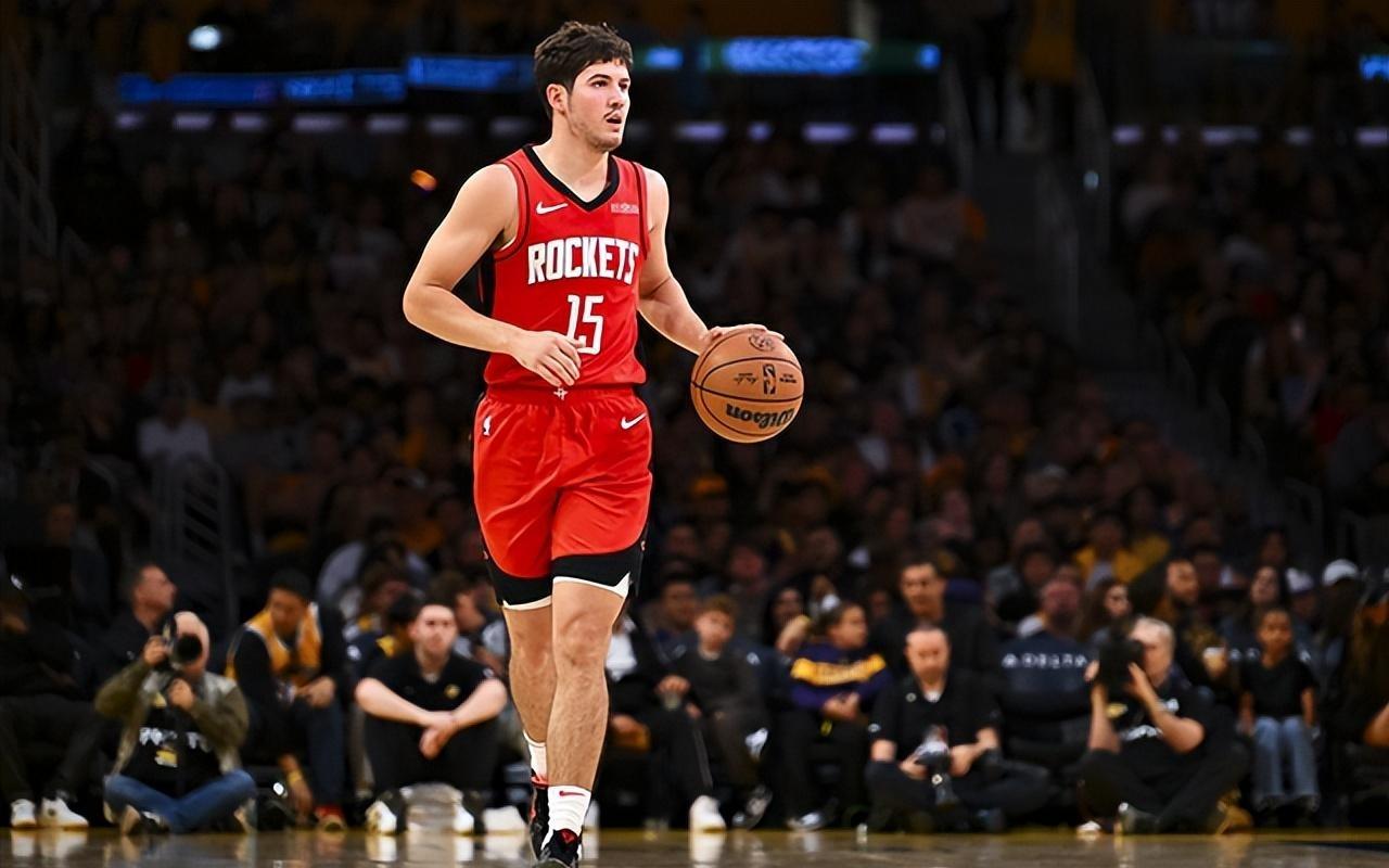 确认续约！愿和火箭同生共死，杜兰特做出承诺，而乌度卡送他特权