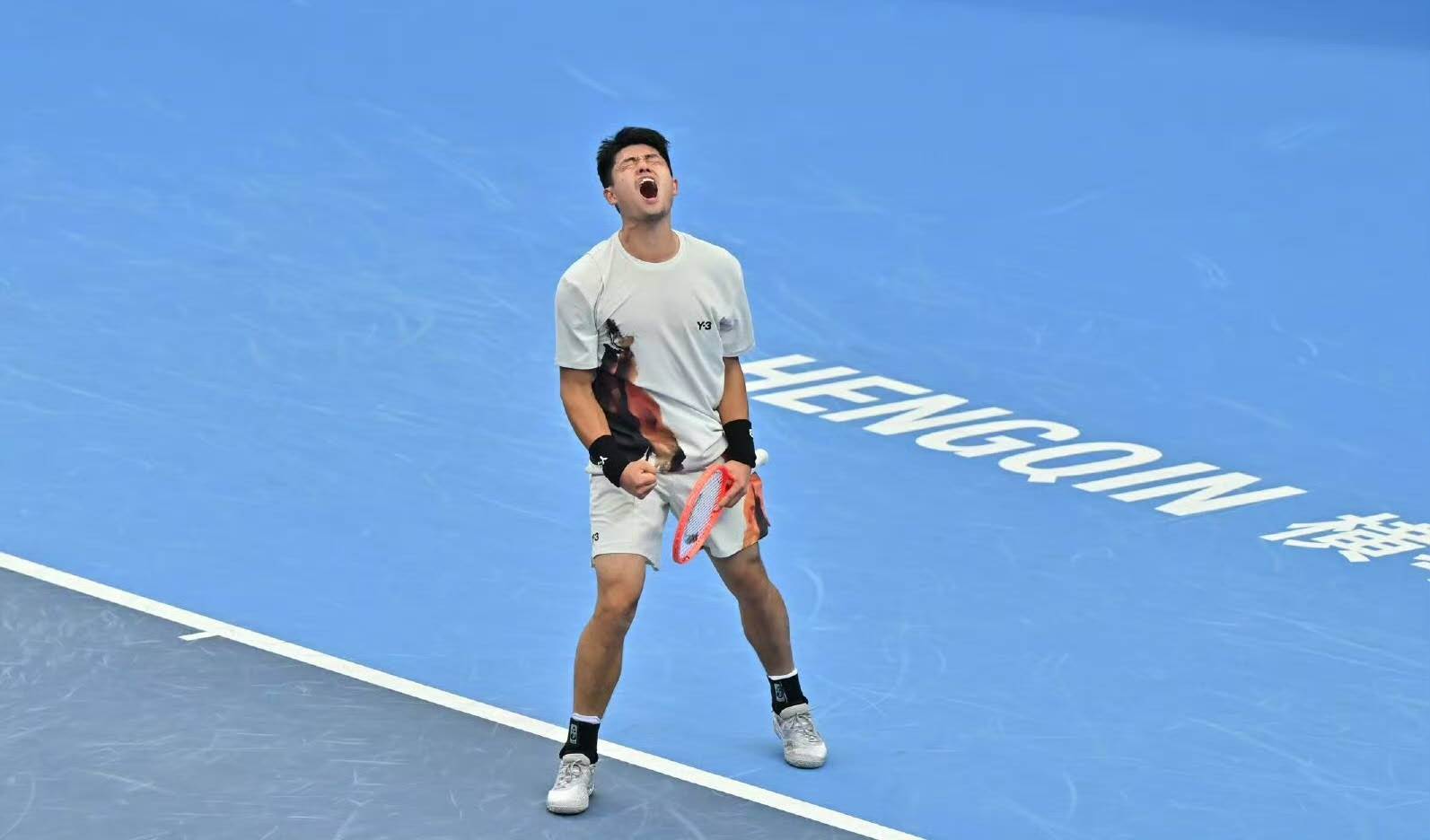 吴易昺：感谢对手能走到我面前，这是一