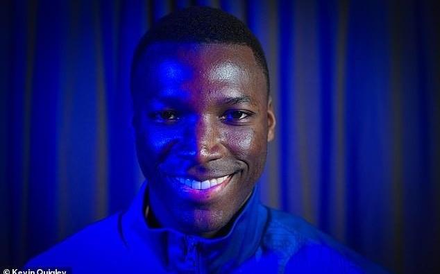 凯塞多：我不是同位置世界最佳中场期待与赖斯的直接对决