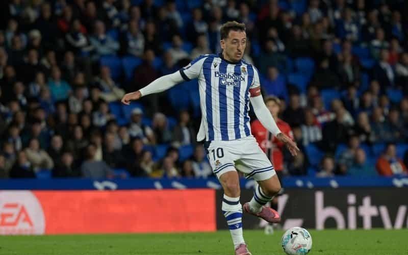 评论员：奥亚萨瓦尔可以接替莱万，瑟洛特也是一种选择