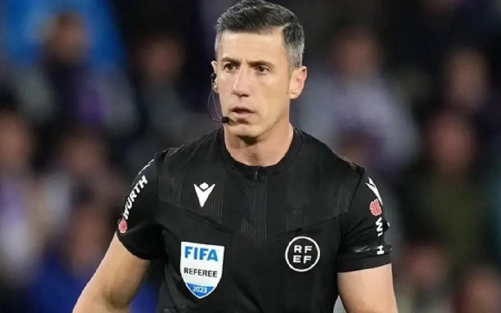 索托格拉多执法西甲双雄战绩：皇马22场2负，巴萨14场5负