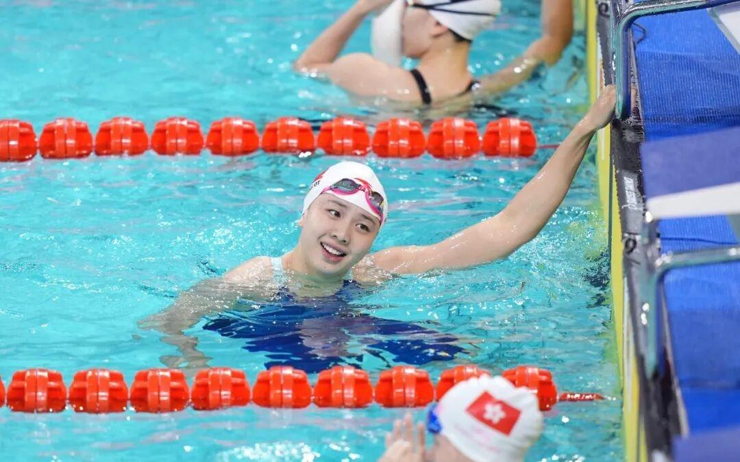 两金一银！唐钱婷全运会50米蛙泳摘金