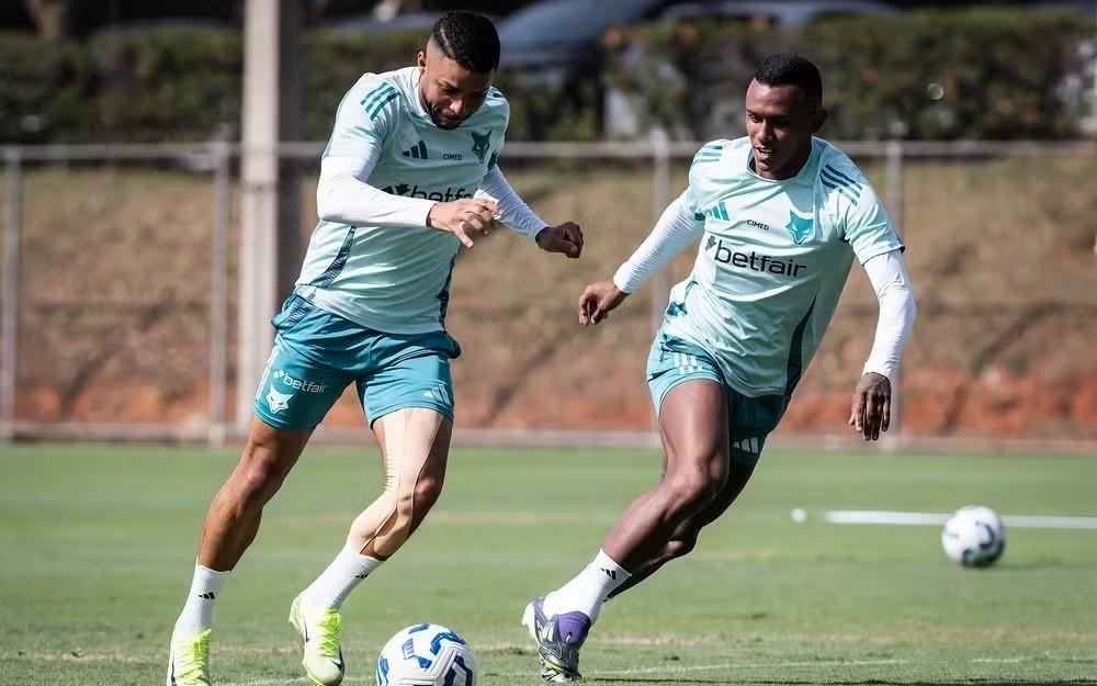 巴媒：阿森纳旧将马尔基尼奥斯十字韧带撕裂，预计伤缺7个月