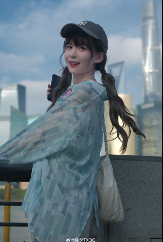 解说瞳夕晒照：想要拥有向上的生命力