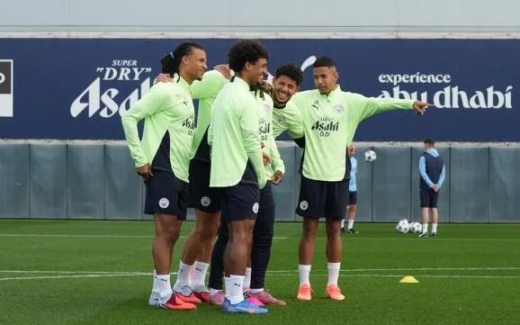 曼城今日开展欧冠前公开训练，胡桑诺夫、罗德里仍然缺席