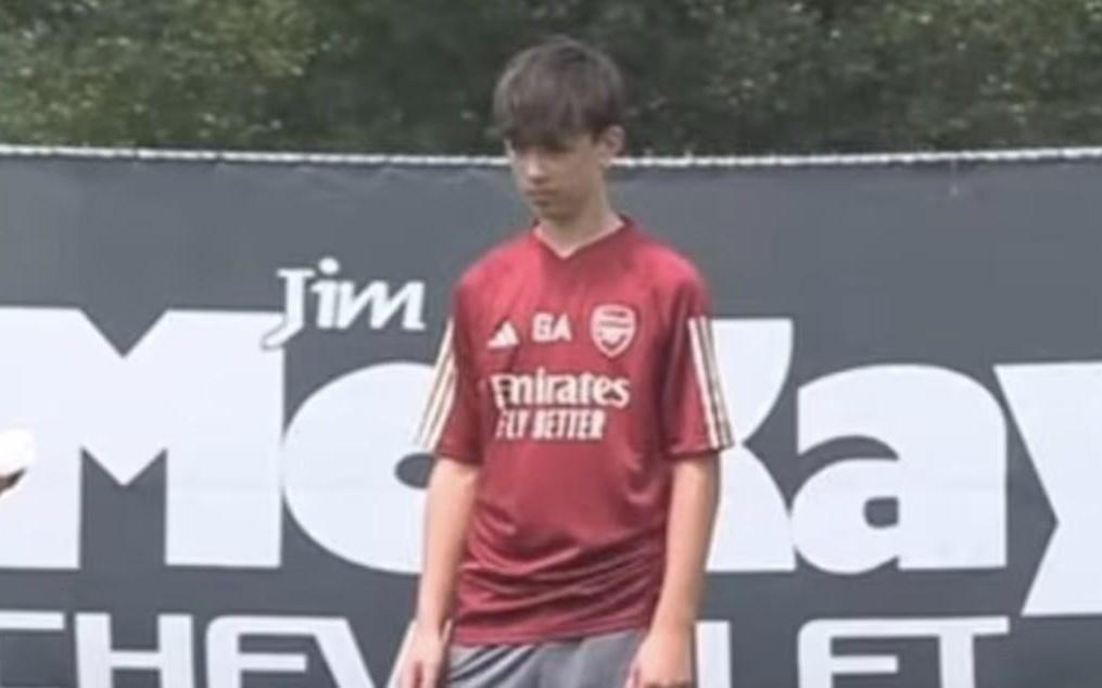 我的教练父亲阿尔特塔16岁的儿子代表阿森纳U17出场