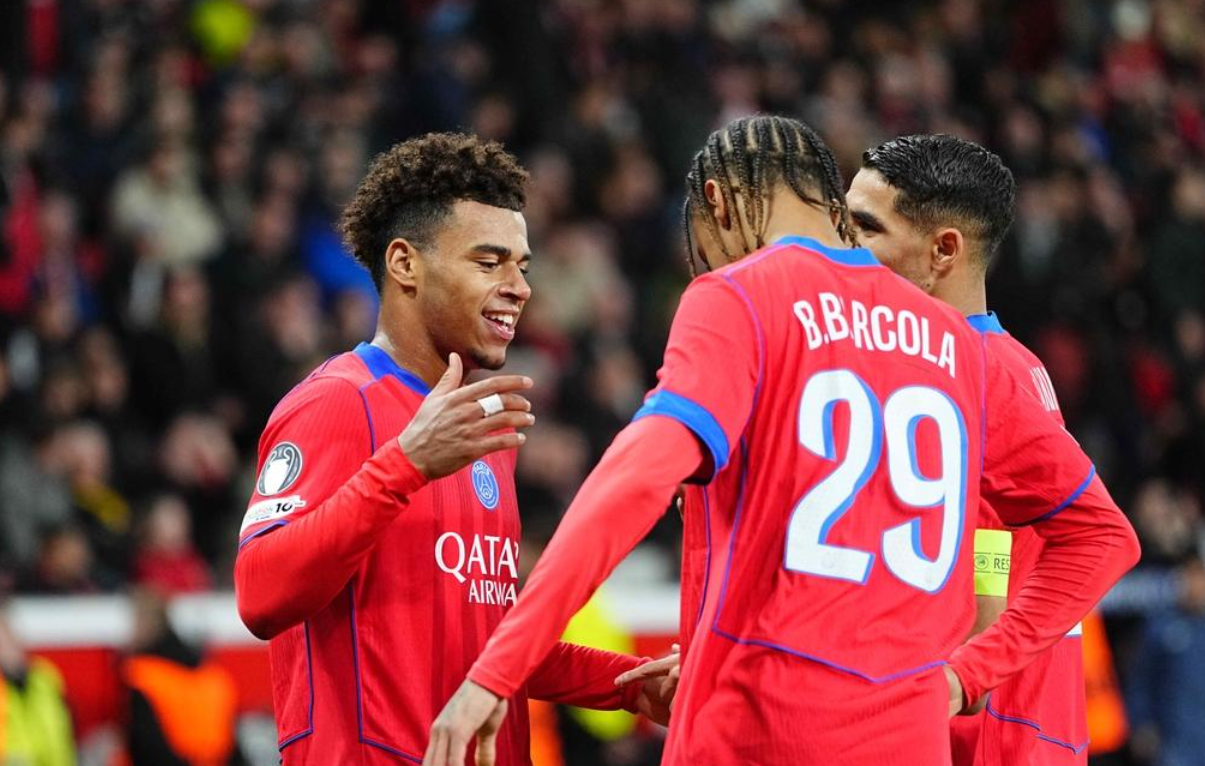 进球大战!卫冕冠军狂轰7球,征服客场,欧冠豪取3连胜