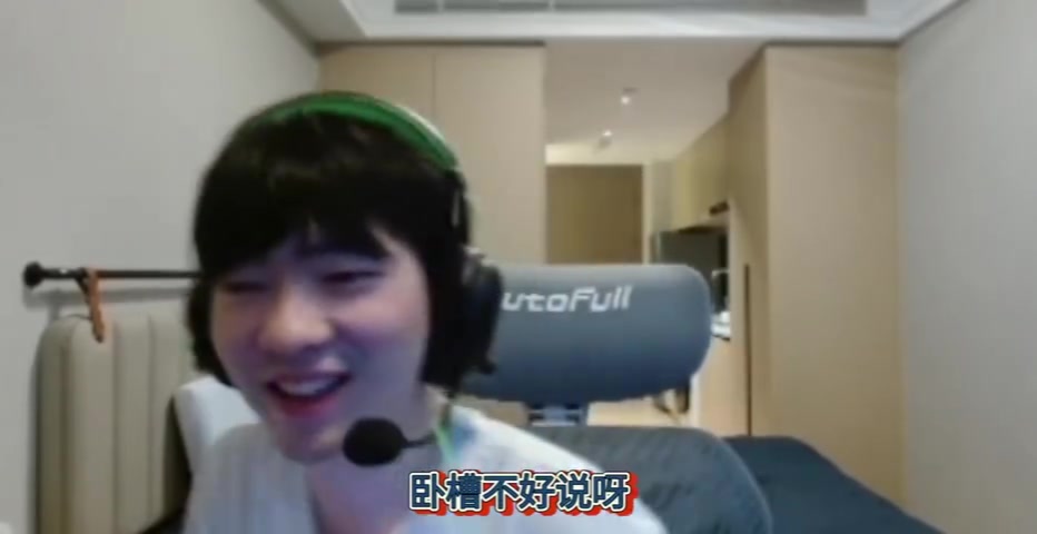 没退役只是没人要Cryin：直播搞好了就不找队了没搞好直接进厂了