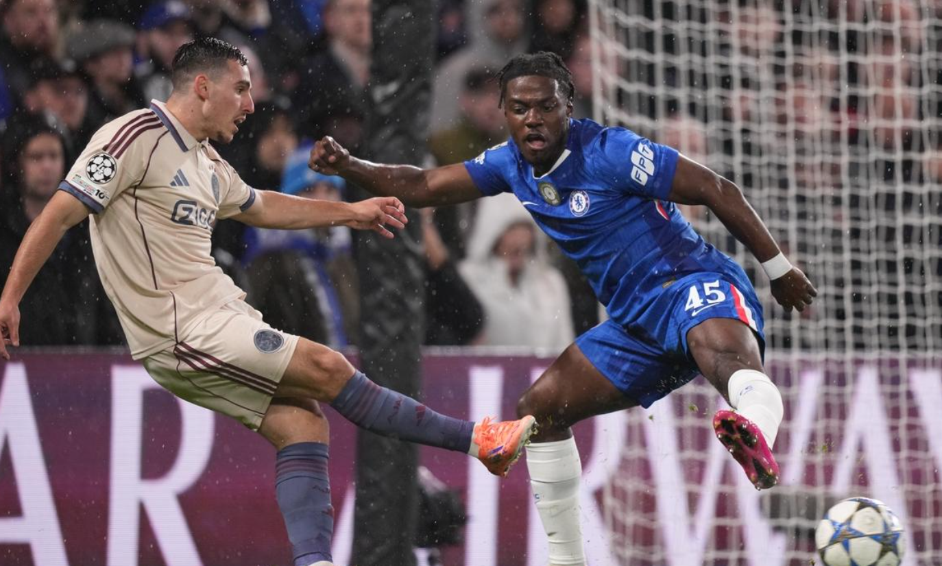 欧冠神剧情:3粒点球,英超豪门狂轰5球,豪取4连胜