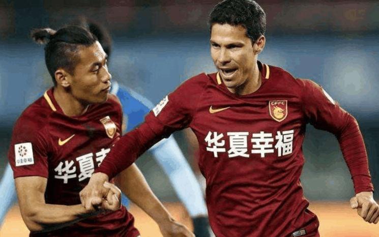 外援揭露中国男足真相：被金钱腐蚀，又菜又嚣张，整整一代人垮了