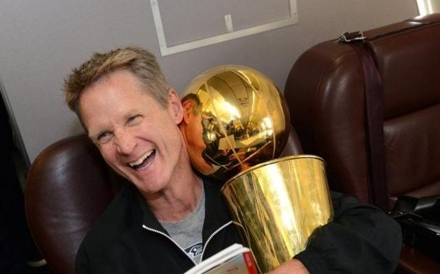 NBA官方：科尔作为球员5冠&作为教练4