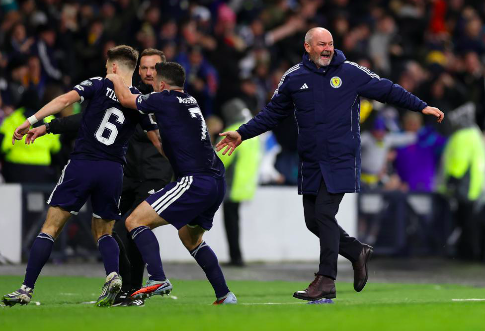 42神剧情命运5次互换补时绝杀FIFA第38掀翻小组第1晋级世界杯