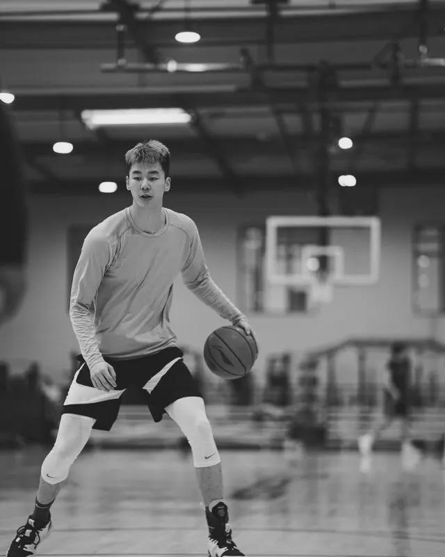 不打了！拒绝NBA训练营合同！中国男篮